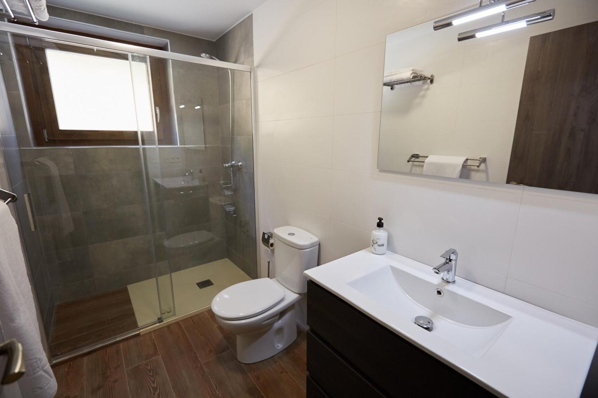 Apartamentos Rurales Casa La Piedra Collía المظهر الخارجي الصورة